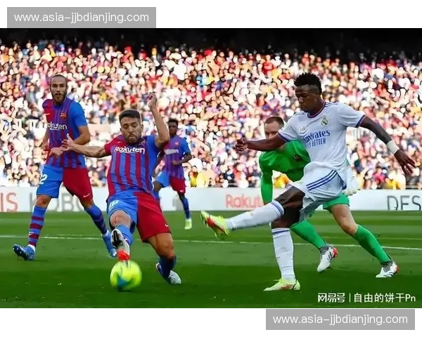 塞维利亚德比双方门将各献4次扑救 门线表现成平局关键 塞维利亚德比双方门将各献4次扑救 门线表现成平局关键