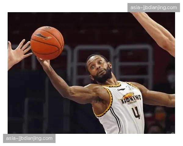 赫罗纳前锋瓦纳特伤缺 进攻端选择减少